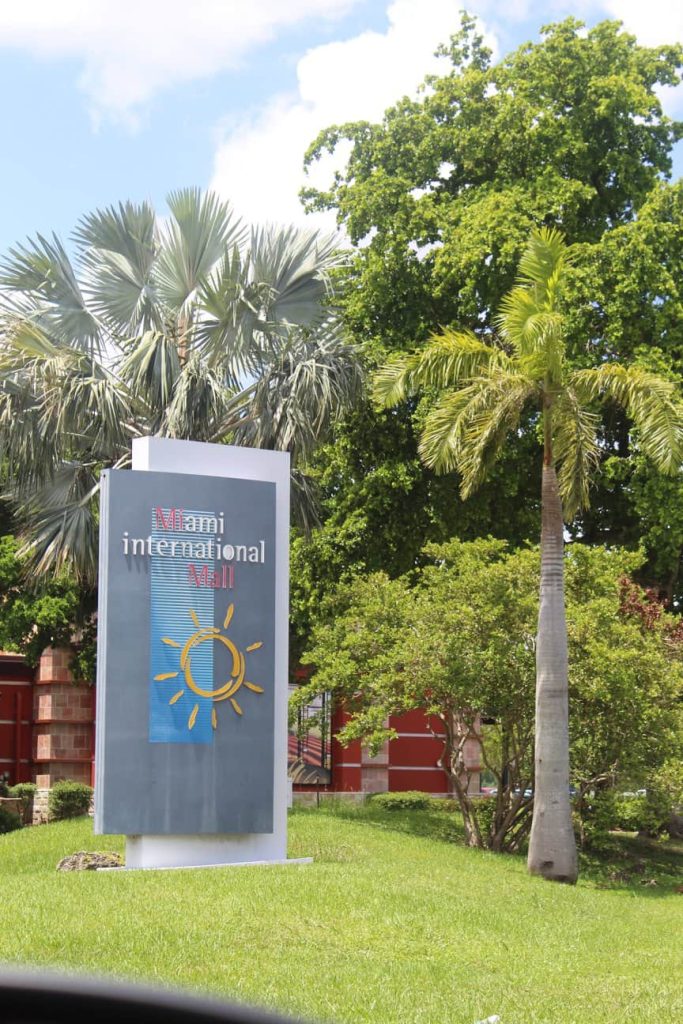 Miami International Mall. Top malls in Miami.